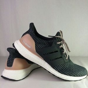 Adidas Ultra Boost Womans Sneakers
